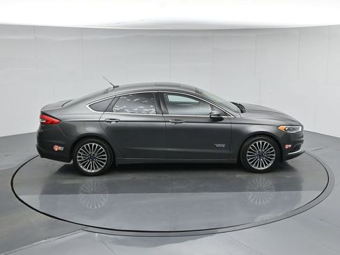 Used 2018 Ford Fusion Energi SE image 37