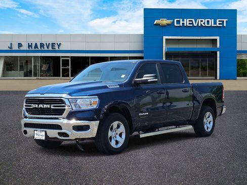 Used 2021 RAM 1500 Big Horn AWD/4WD image 3