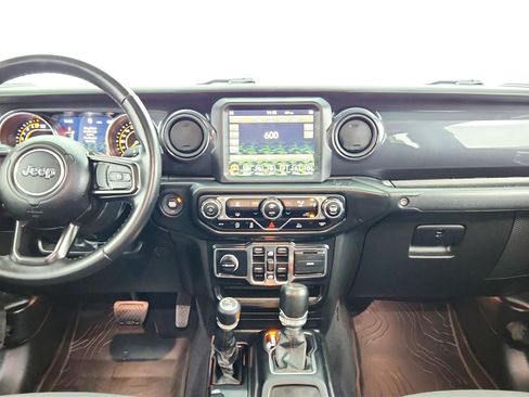 Used 2022 Jeep Gladiator Sport AWD/4WD image 27