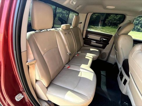 Used 2016 RAM 2500 Laramie AWD/4WD image 22