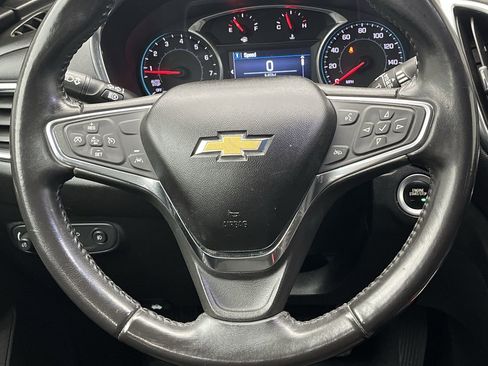 Used 2020 Chevrolet Equinox LT image 13