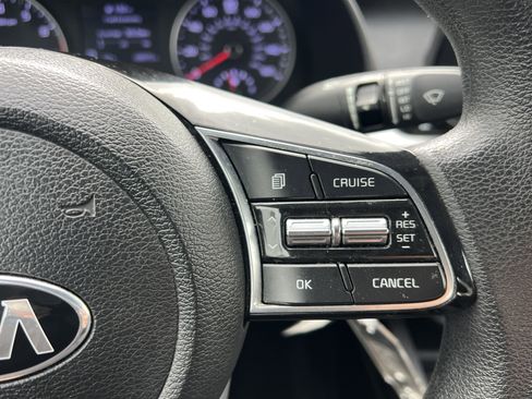 Used 2020 Kia Forte LXS image 23