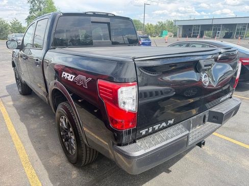 Used 2017 Nissan Titan PRO-4X image 3
