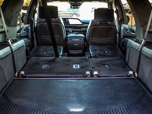 Used 2022 Cadillac Escalade ESV Sport Platinum w/ LPO, ONYX Package image 48