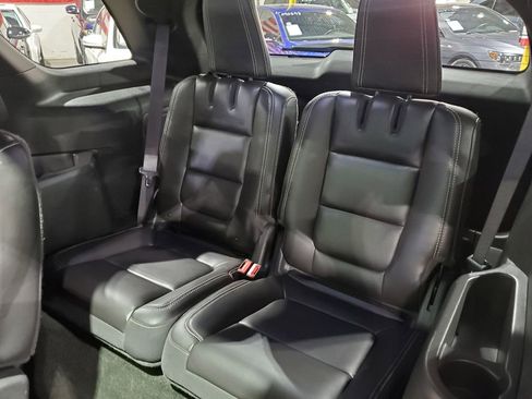 Used 2013 Ford Explorer Sport image 26