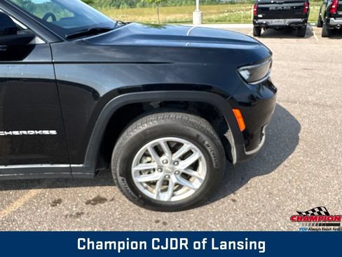Used 2024 Jeep Grand Cherokee L Laredo w/ Luxury Tech Group I AWD/4WD image 39