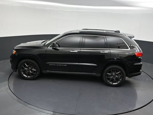 Used 2019 Jeep Grand Cherokee Summit w/ Trailer Tow Group IV RWD image 18