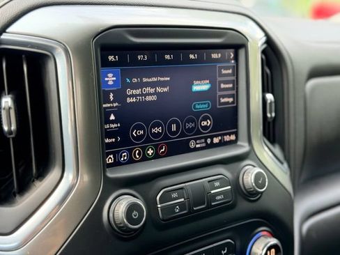 Used 2021 Chevrolet Silverado 1500 RST w/ Convenience Package II AWD/4WD image 16