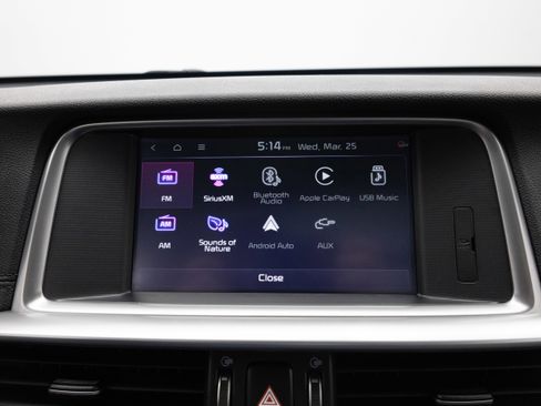 Used 2020 Kia Optima Premium FWD image 4
