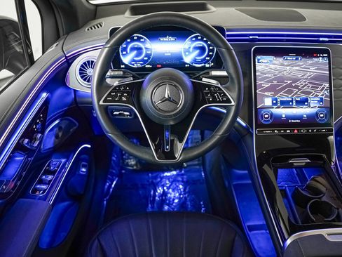 Certified 2023 Mercedes-Benz EQS 450+ SUV w/ Exclusive Trim Package image 14