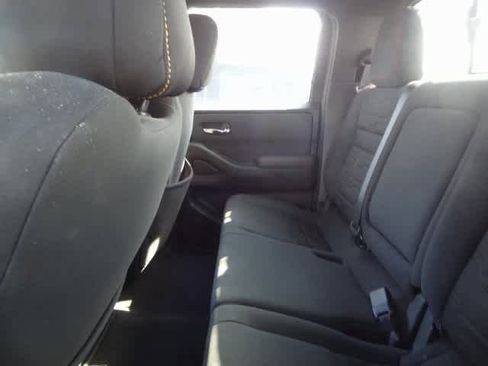 Used 2023 Nissan Frontier PRO-4X w/ Tow Package image 12