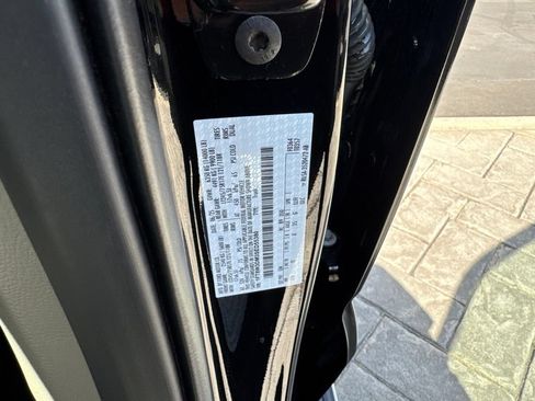 Used 2025 Ford F350 Platinum w/ Platinum Plus Package AWD/4WD image 32