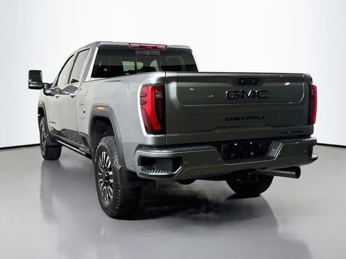 New 2026 GMC Sierra 2500 Denali Ultimate w/ LPO, Black Badging Package AWD/4WD image 5