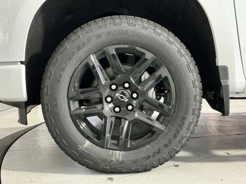 New 2026 Chevrolet Silverado 1500 Custom w/ Turbomax Blackout Package image 20