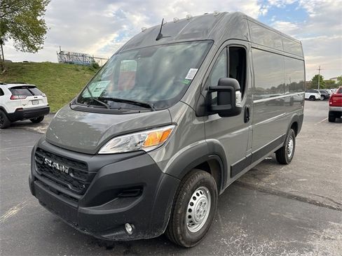 New 2026 RAM ProMaster 1500 w/ Convenience Group image 2
