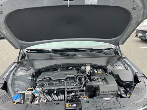 Used 2025 Hyundai Kona SEL image 32