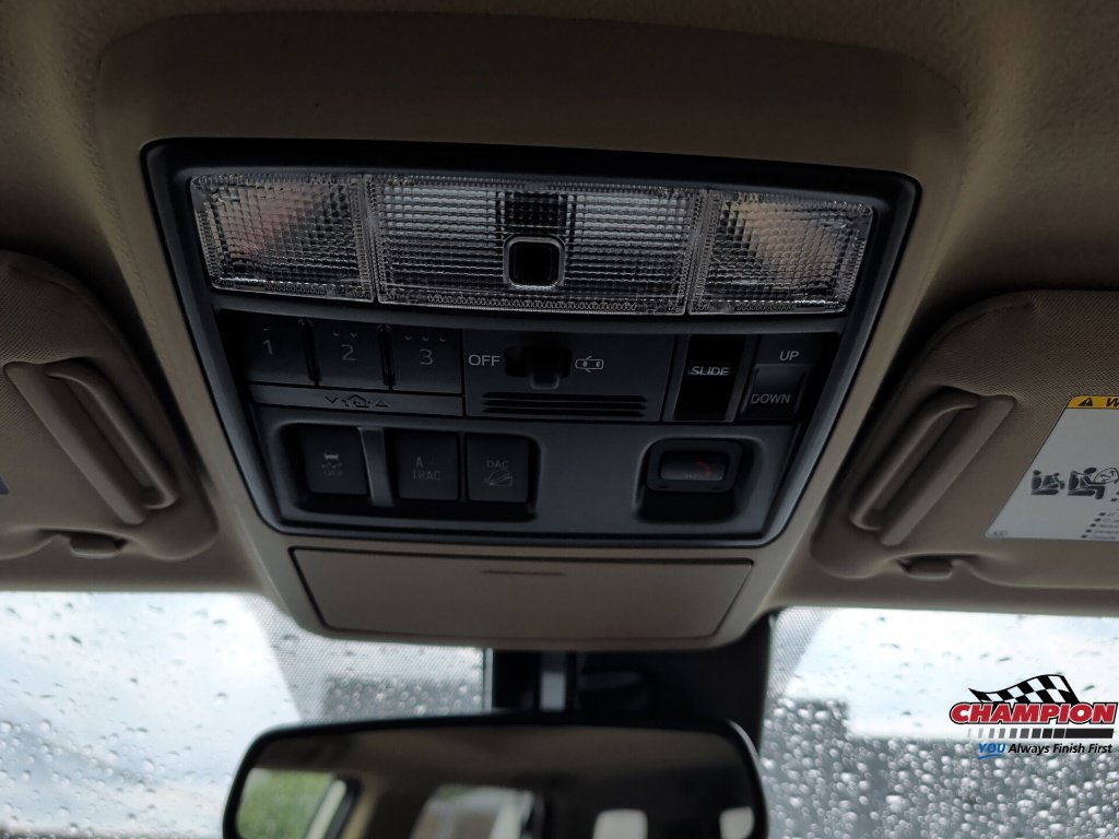 Used 2023 Toyota 4Runner Limited AWD/4WD image 33