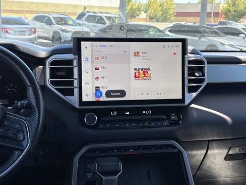 Certified 2025 Toyota Tundra Limited AWD/4WD image 18
