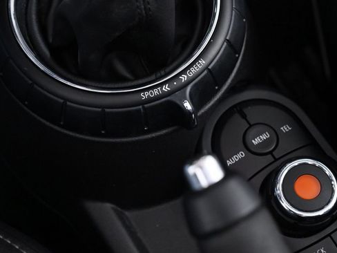 Used 2017 MINI Cooper Convertible FWD image 21