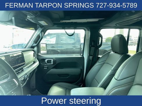 Used 2024 Jeep Wrangler High Altitude image 9
