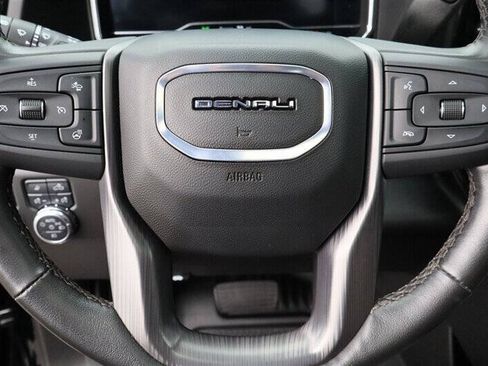 Used 2025 GMC Sierra 3500 Denali Ultimate AWD/4WD image 19