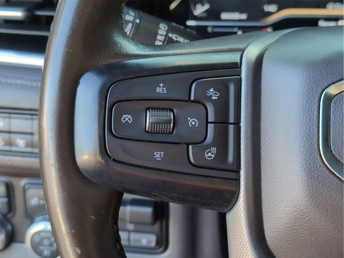 Used 2022 GMC Yukon Denali w/ Denali Ultimate Package image 25