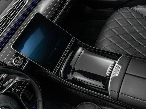 Used 2025 Mercedes-Benz S 580 4MATIC Sedan image 28