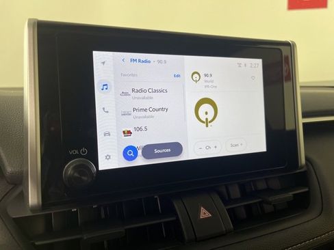 Used 2025 Toyota RAV4 XLE w/ Convenience Package image 11