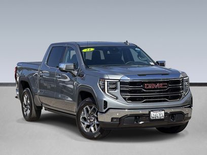 Used 2024 GMC Sierra 1500 SLT w/ SLT Premium Plus Package