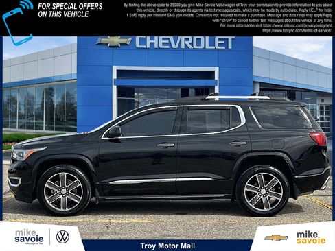 Used 2019 GMC Acadia Denali w/ Technology Package AWD/4WD image 2