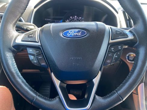 Used 2021 Ford Edge SEL w/ Convenience Package AWD/4WD image 15