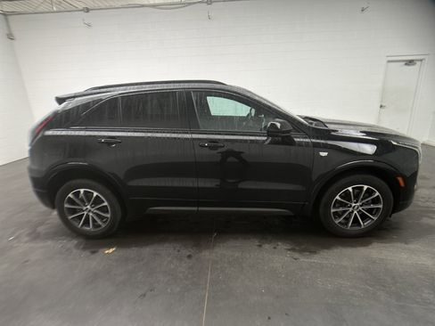 Used 2024 Cadillac XT4 Sport image 10