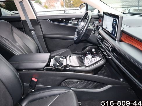 Used 2022 Lincoln Nautilus Reserve image 24