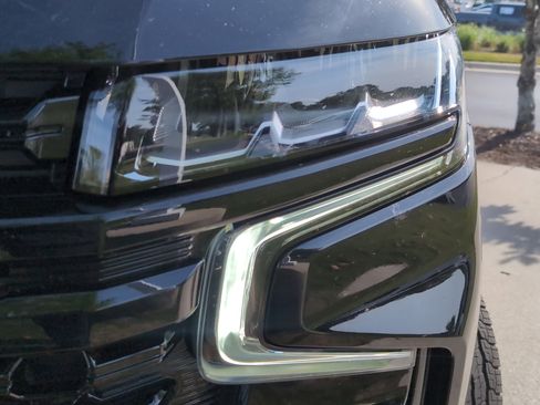 Used 2024 Chevrolet Tahoe Z71 image 6