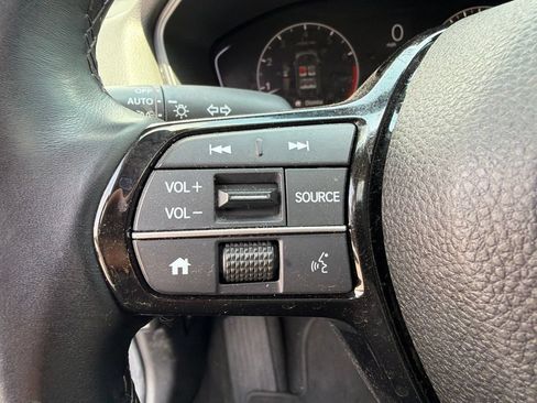 Used 2024 Honda Civic EX image 18