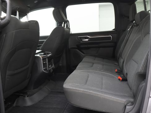 Used 2020 RAM 1500 Big Horn AWD/4WD image 9