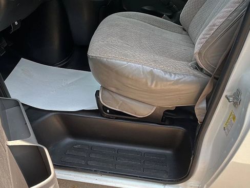 Used 2016 Chevrolet Express 3500 LT w/ LT Preferred Equipment Group RWD image 29