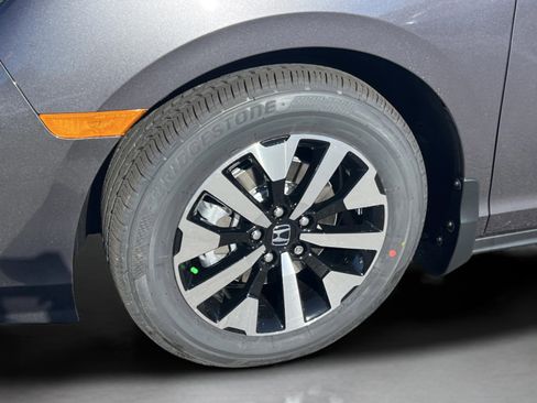New 2026 Honda Odyssey EX-L image 12