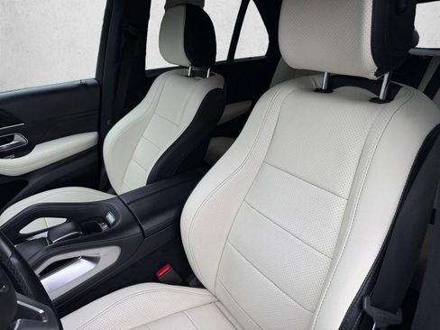 Certified 2020 Mercedes-Benz GLE 350 4MATIC image 11