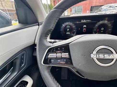 Certified 2023 Nissan Ariya FWD image 17