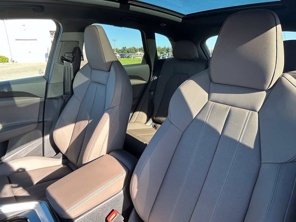 New 2026 Audi Q5 Premium Plus AWD/4WD image 16