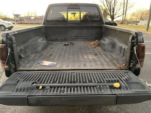 Used 2009 Ford F350 Harley-Davidson image 7