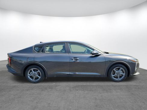 Used 2025 Kia K4 LXS image 2