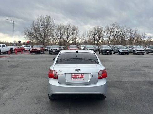 Used 2011 Kia Rio Sedan image 4