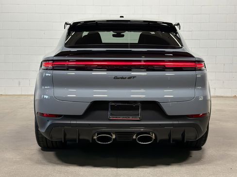 Certified 2024 Porsche Cayenne Turbo GT AWD/4WD image 8
