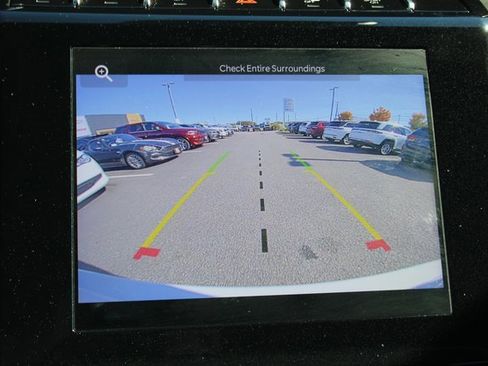 Used 2023 Jeep Grand Cherokee Altitude image 7