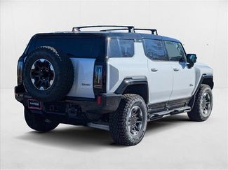 New 2025 GMC Hummer EV 2X w/ Extreme Off-Road Package AWD/4WD video 2