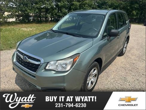 Used 2017 Subaru Forester 2.5i AWD/4WD image 1