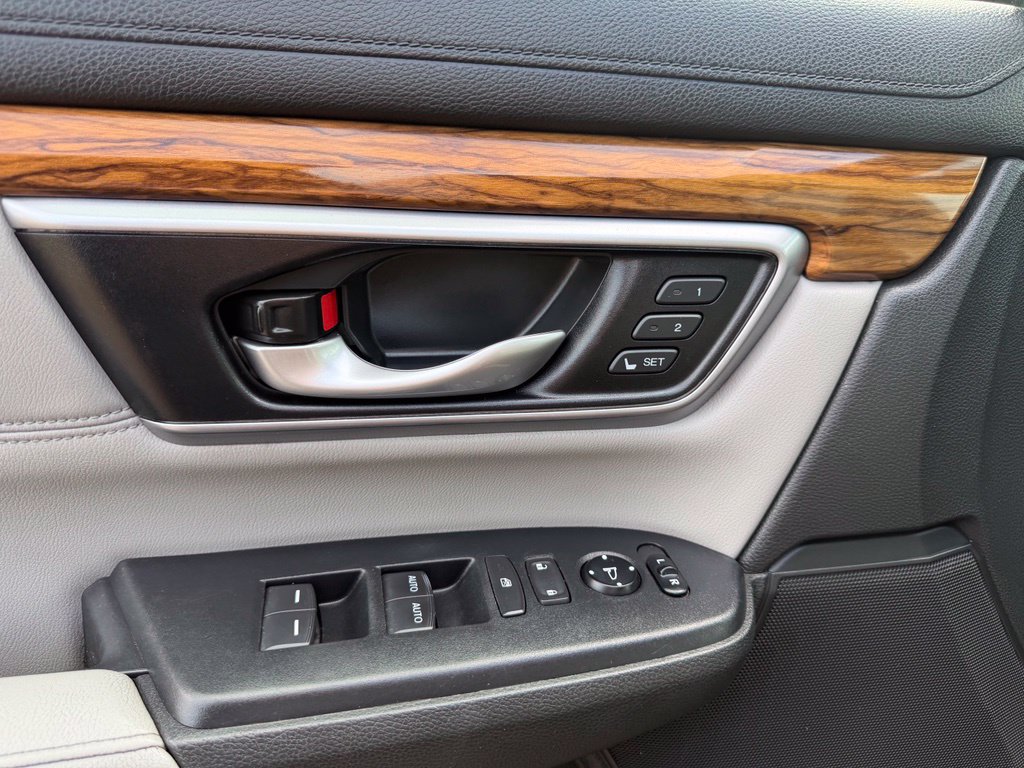 Used 2018 Honda CR-V EX-L image 12