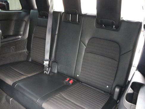 Used 2024 Nissan Pathfinder Rock Creek AWD/4WD image 32